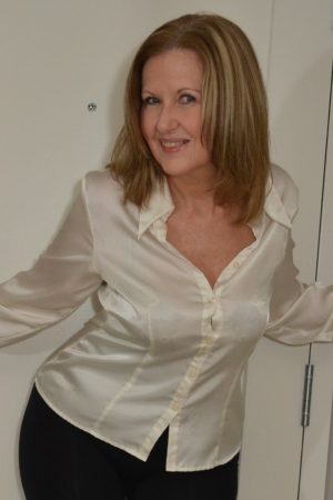 Adélaïde - rencontre-Dominatrice-Angers