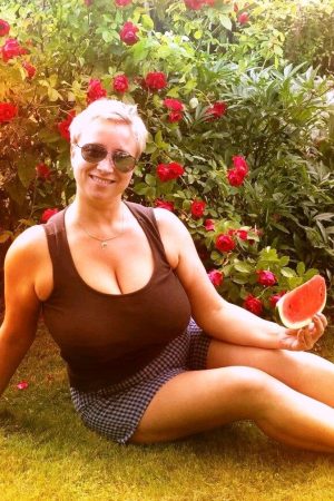 Nathalie - rencontre-Milf-Nîmes