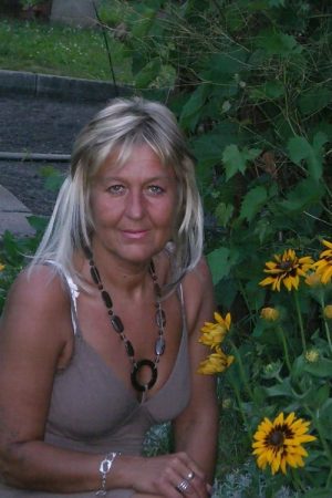 Luna - rencontre-MILF-Pessac