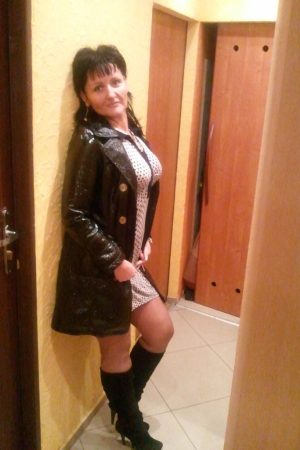 Amandine - rencontre-Milf-Pau