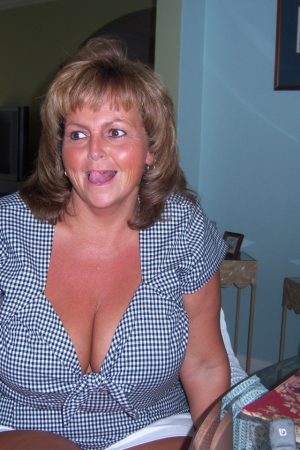 Sandrine - rencontre-Cougar-Calais