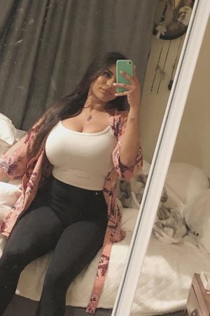 Salima, 44 ans – À la recherche de vibes sexy Salima - rencontre-Beurette-Albi