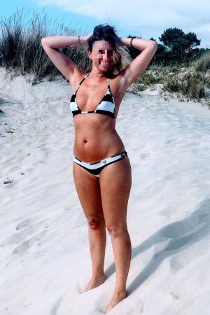 Nadia 49 : Je tourne en boucle à 2h du mat depuis trois jours Nadia - rencontre-Cougar-Châteauroux