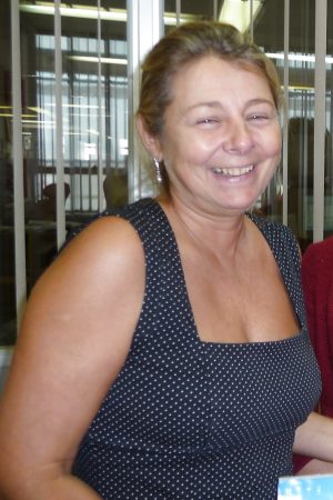 56 ans, faut profiter des chauds soirées Cécile - rencontre-Cougar-Clermont-Ferrand