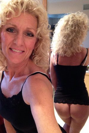 Mirella - rencontre-Cougar-Saint-Malo