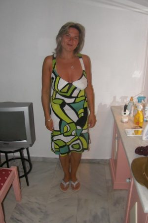 58 ans et toujours autant de jus Sandrine - rencontre-Cougar-Thonon-les-Bains