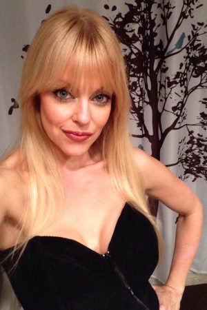 La coquine qui brûle Caroline - rencontre-Milf-Angoulême