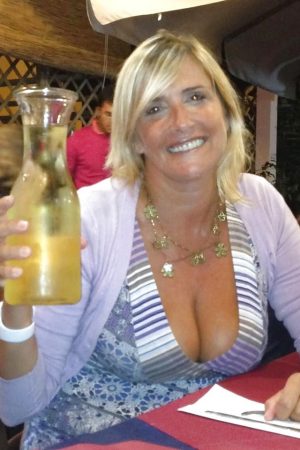 F, 37a, Clermont-Ferrand, Tel. maintenant Emmanuelle - rencontre-Milf-Clermont-Ferrand