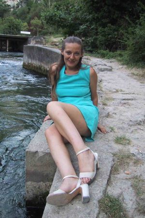 Envie de sensations fortes autour d’un café Ludivine - rencontre-Cougar-Roanne