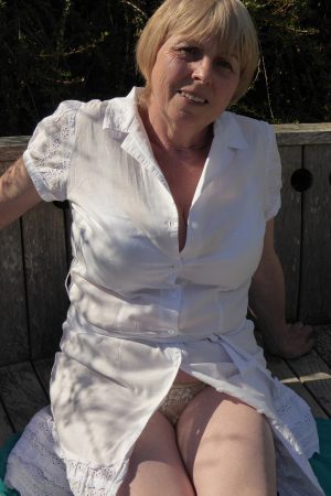 Karine - rencontre-MILF-Dijon